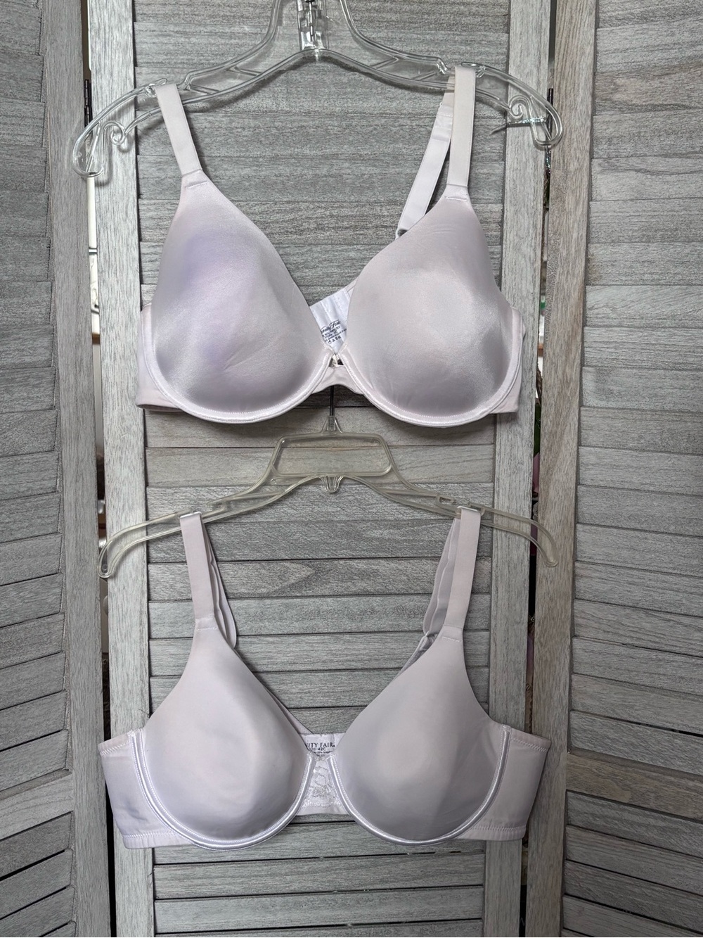 SET of 2 Preloved VANITY FAIR Back Smoothing/Contouring FullFigure Bras 42CWhite